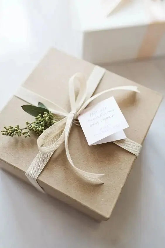 Make a gift - God Of Essence